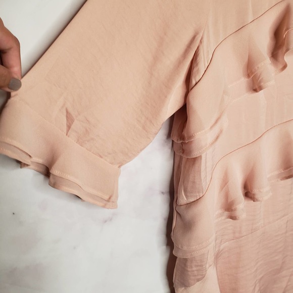 WHO WHAT WEAR pink layered shorts sleeve blouse S - Picture 3 of 9